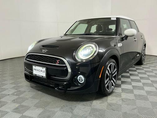 Midnight Black Metallic 2020 MINI Hardtop Cooper S