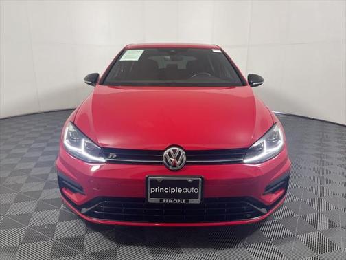 2019 Volkswagen Golf R 2.0T DSG