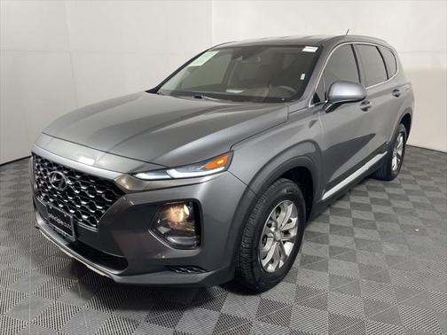 2019 Hyundai SANTA FE SE 2.4