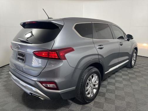2019 Hyundai SANTA FE SE 2.4