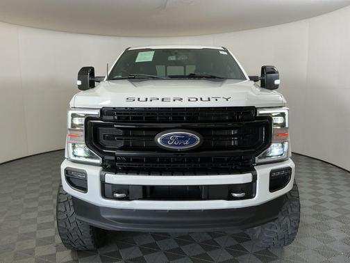 2022 Ford F-250 Platinum