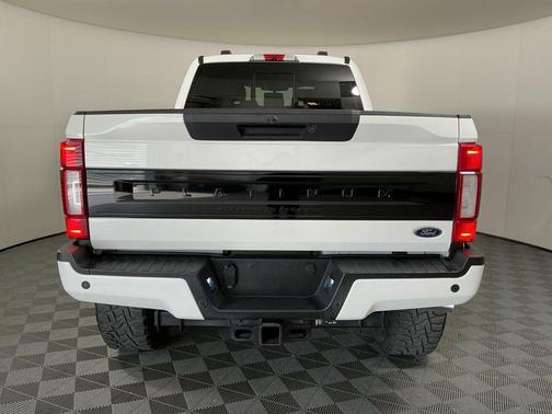 2022 Ford F-250 Platinum
