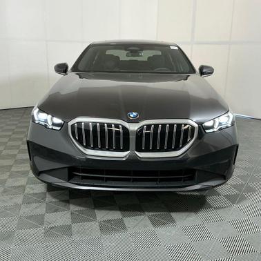 2026 BMW 530 530i