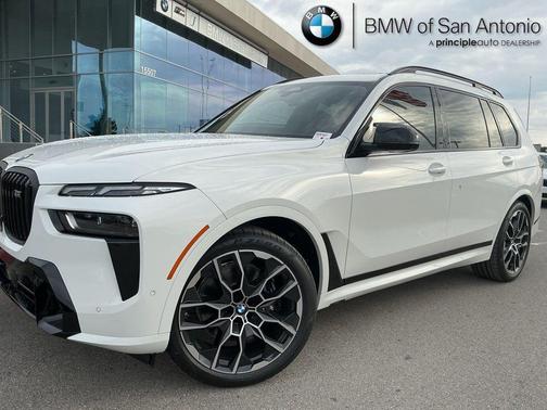 2026 BMW X7 M60i