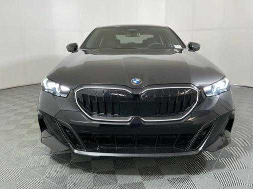 2026 BMW 530 xDrive