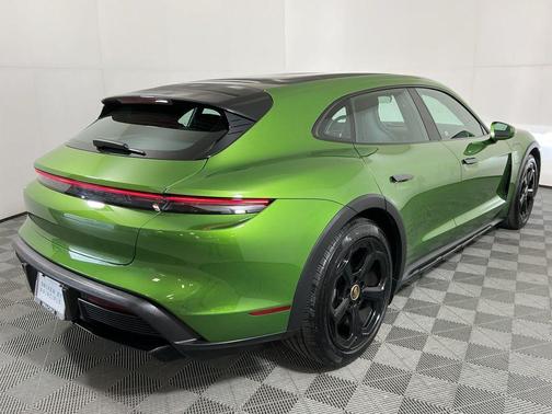 2021 Porsche Taycan 4