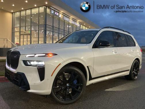 2026 BMW X7 M60i