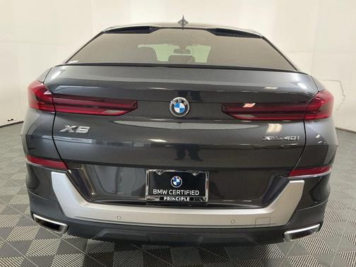 2023 BMW X6 xDrive40i