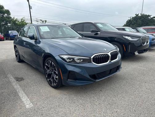 Arctic Race Blue Metallic 2025 BMW 330 330i