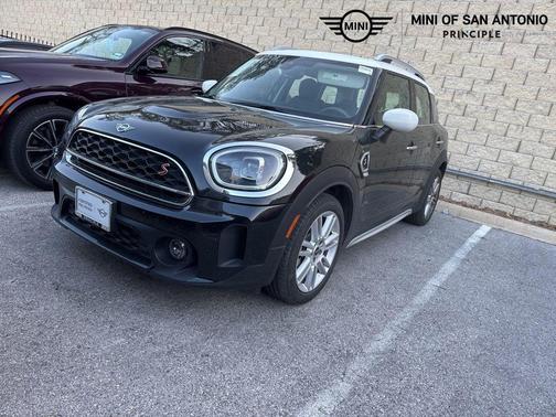 2023 MINI Countryman Cooper S