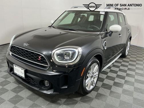 2023 MINI Countryman Cooper S