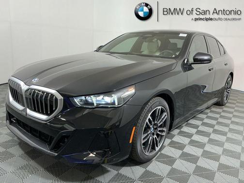 2026 BMW 530 i