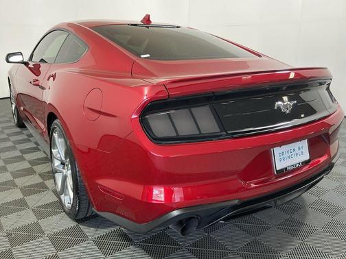 2021 Ford Mustang EcoBoost Premium