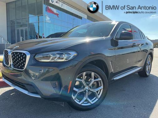 2023 BMW X4 xDrive30i