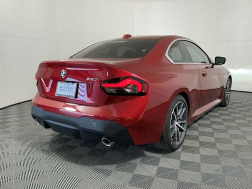 Vegas Red Metallic 2026 BMW 230 230i