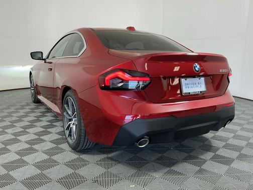 Vegas Red Metallic 2026 BMW 230 230i