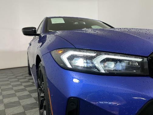 Portimao Blue Metallic 2025 BMW 330 330i