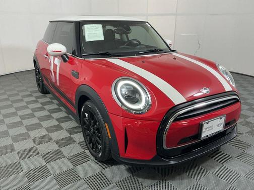 2024 MINI Hardtop Cooper