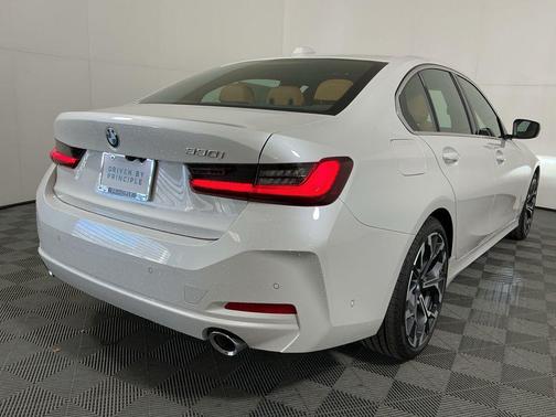 2026 BMW 330 NA