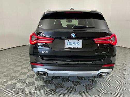 Jet Black 2024 BMW X3 sDrive30i