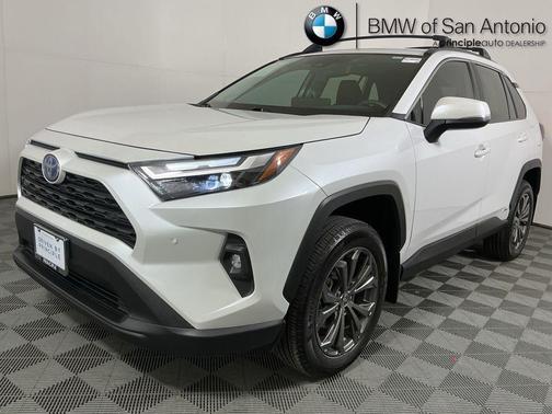 2024 Toyota RAV4 Hybrid XLE Premium