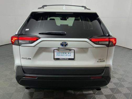 2024 Toyota RAV4 Hybrid XLE Premium