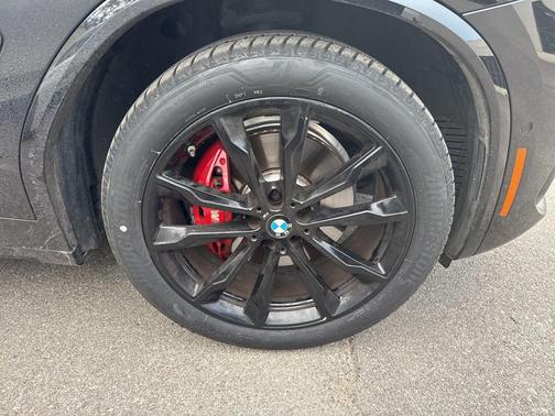 2023 BMW X4 M40i