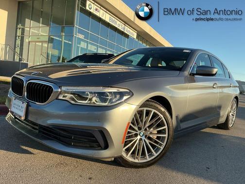 2019 BMW 530 i