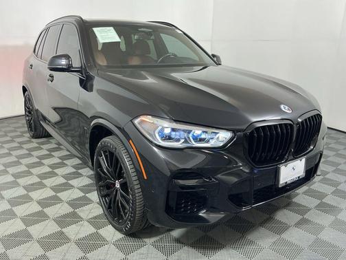2023 BMW X5 M50i