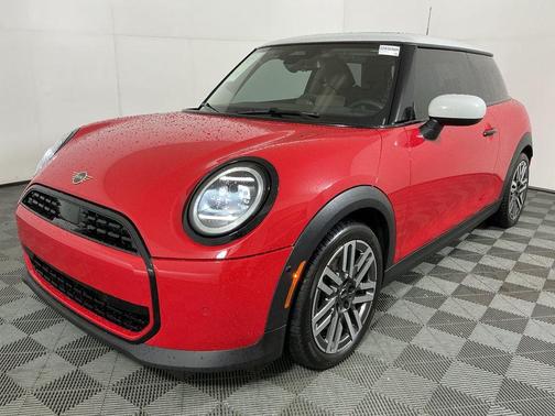 2025 MINI Hardtop Cooper