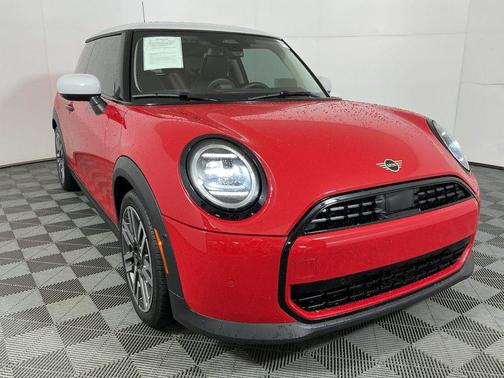 2025 MINI Hardtop Cooper