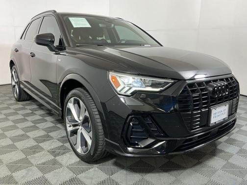 2021 Audi Q3 45 S line Premium Plus