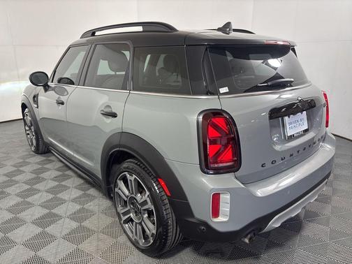 2022 MINI Countryman Cooper S