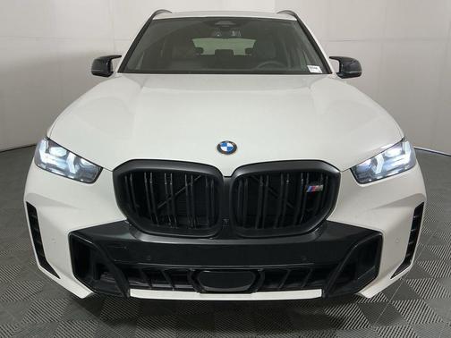 2026 BMW X5 M60i