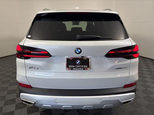 2025 BMW X5 sDrive40i