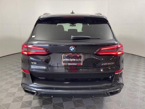 2023 BMW X5 M50i