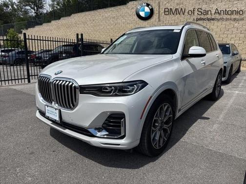 2022 BMW X7 xDrive40i