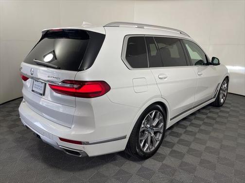 2022 BMW X7 xDrive40i