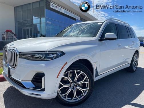 2022 BMW X7 xDrive40i