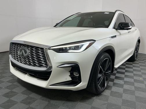 2022 INFINITI QX55 ESSENTIAL