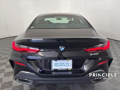 2022 BMW 840 i