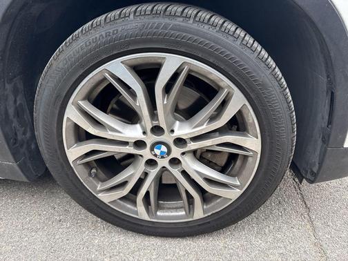 Alpine White 2016 BMW X1 xDrive 28i