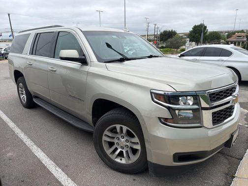 Champagne Silver Metallic 2015 Chevrolet Suburban 1500 LT