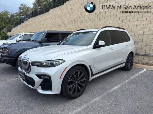 2019 BMW X7 xDrive50i