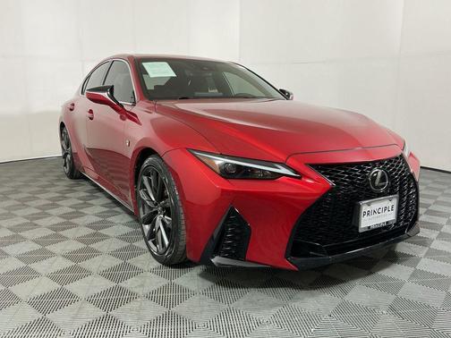 Infrared 2023 Lexus IS 350 Base
