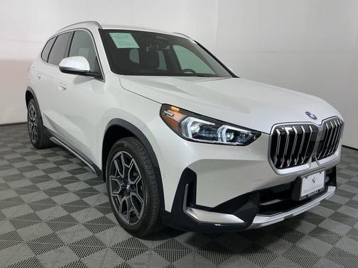 2025 BMW X1 xDrive28i