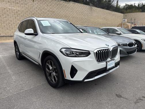 2023 BMW X3 sDrive30i