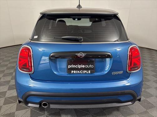 2024 MINI Hardtop Cooper