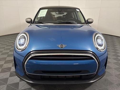 2024 MINI Hardtop Cooper