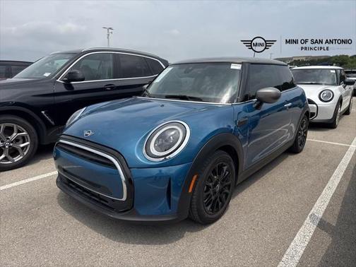 2024 MINI Hardtop Cooper